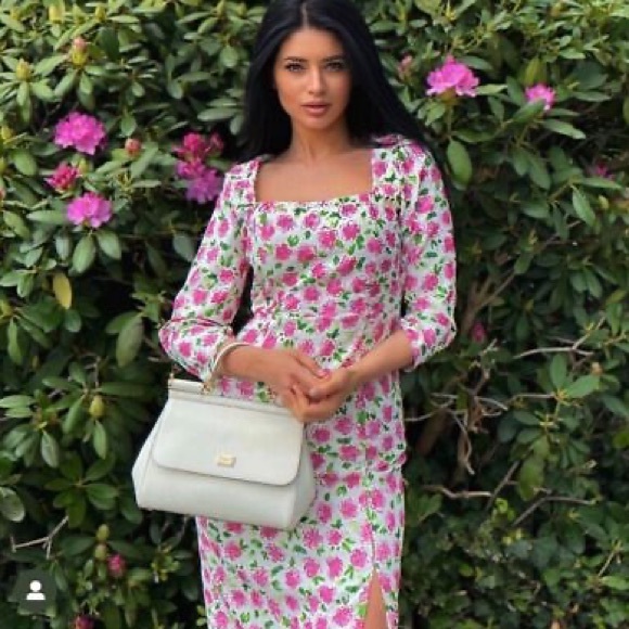 Zara Dresses & Skirts - Zara Floral Printed Dress